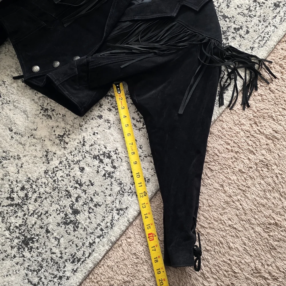 SOLD Vintage Wilsons Leather Suede Fringe Western Jacket Biker Gothic Rodeo - Picture 12 of 14